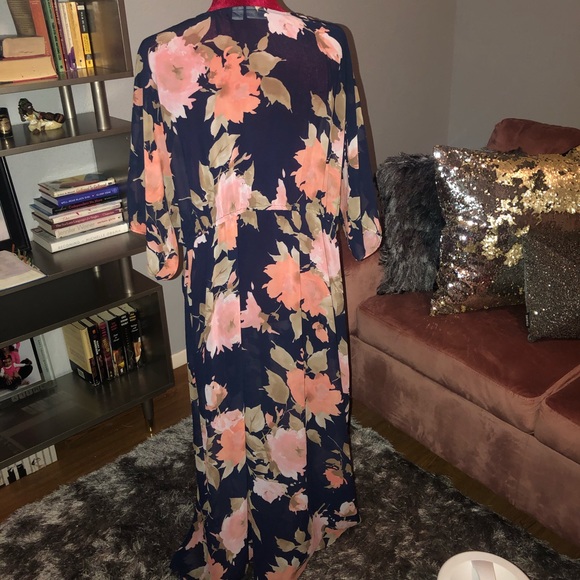 Sheer Flower 🌸 Dress - Picture 2 of 5